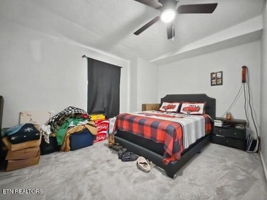BACK ON MARKET DUE TO BUYER FINANCING FALLING THRU- seller - photo 13