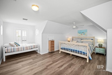 Exceptional Gulf Coast investment and family retreat opportunity - photo 26