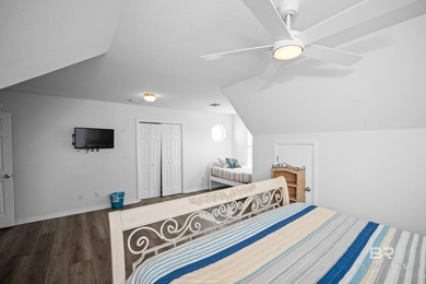 Exceptional Gulf Coast investment and family retreat opportunity - photo 28