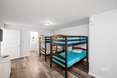 Exceptional Gulf Coast investment and family retreat opportunity - photo 35