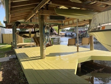 Fisherman's Paradise!!! Canal Front home with Sunset views in - photo 3
