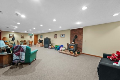 Follow the winding drive to your private escape on over 13 acres - photo 44