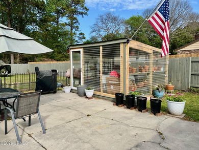 HERE'S YOUR ''MOVE IN READY'' HOME. JUST ABOUT EVERYTHING IS NEW - photo 1