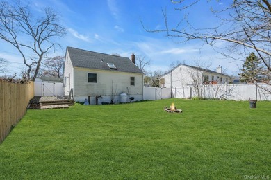 Move Right in to this beautifully updated home, must see! - photo 20