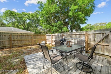 Perfectly positioned on a generous TRIPLE LOT along a quiet - photo 29