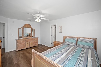 Exceptional Gulf Coast investment and family retreat opportunity - photo 32