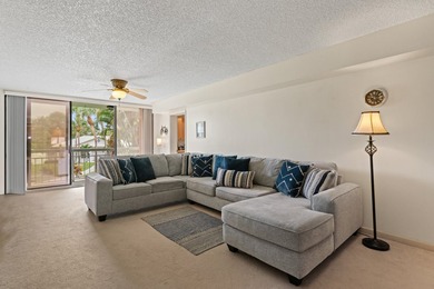 Spacious 2 bed, 2 bath condo in the sought-after Village Blvd - photo 7