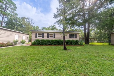 Lake Home For Sale in Chiefland, Florida