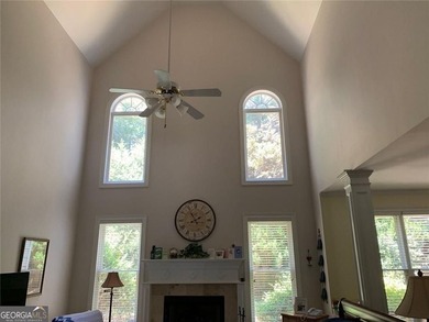 Motivated Sellers offering a $10,000 allowance for upgrades and - photo 6