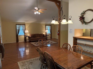 Prime Commercial Opportunity with Residential Living in Mountain - photo 20