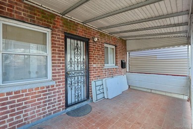In the Bronx, NY, this spacious home offers 3 bedrooms but lives - photo 22
