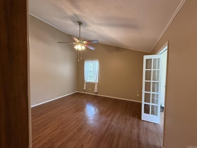 Prime Commercial Opportunity with Residential Living in Mountain - photo 25