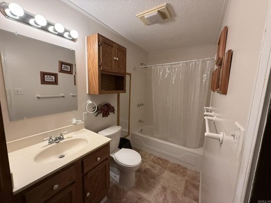 Prime Commercial Opportunity with Residential Living in Mountain - photo 28