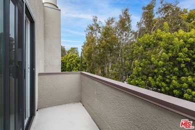 $50,000 Price Adjustment. Stunning light-filled, renovated end - photo 28
