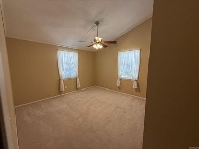 Prime Commercial Opportunity with Residential Living in Mountain - photo 32