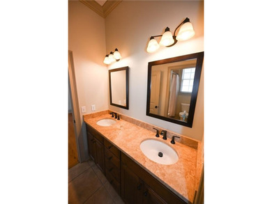 Enjoy one of Auburn's most popular neighborhoods! Beautifully - photo 33