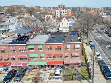 In the Bronx, NY, this spacious home offers 3 bedrooms but lives - photo 50