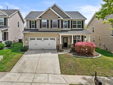Welcome to refined living at 2050 Sinclair Trace, where modern - photo 1