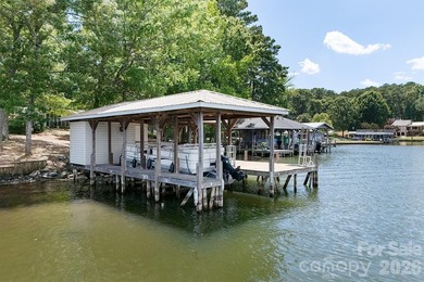 Lake Tillery sunsets, gentle waters, and a beautifully shaded - photo 4