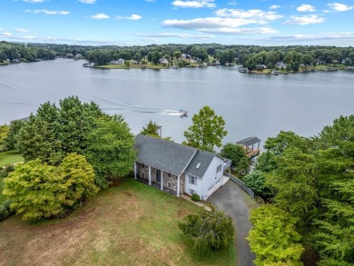 Smith Mountain Lake Home For Sale in Union Hall Virginia