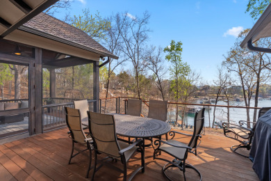 Refined Lakeside Living in this Exceptional Custom Built Home - photo 11