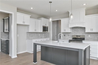 The Brooklyn II By Prieb Homes. This 5 bedroom, 4 bath home - photo 12