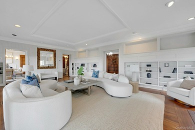 Perched above the Hudson River on 3.5 gated acres in the heart - photo 14