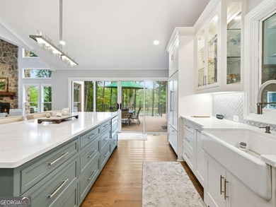 Welcome to your private Lake Lanier retreat, where luxury - photo 17