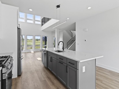 This home is located in one of Oak Creek's finest communities - photo 17