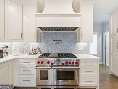 Welcome to your private Lake Lanier retreat, where luxury - photo 20