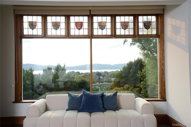 Perched above the Hudson River on 3.5 gated acres in the heart - photo 20