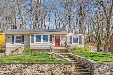 White Meadow Lake Home For Sale in Rockaway Twp. New Jersey