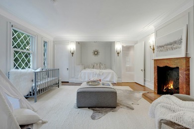 Perched above the Hudson River on 3.5 gated acres in the heart - photo 31