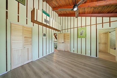 Stunning oceanfront home. This 4-bedroom, 3-bathroom home is a - photo 37