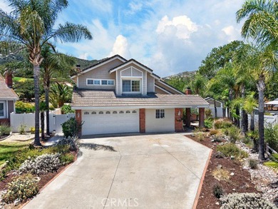 Welcome home to the expansive golf course and mountainous VIEWS - photo 1