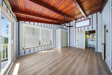 Stunning oceanfront home. This 4-bedroom, 3-bathroom home is a - photo 48