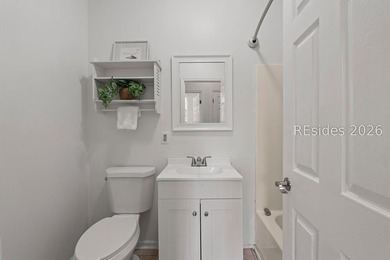Attention buyers seeking value in Historic Downtown Beaufort! - photo 44