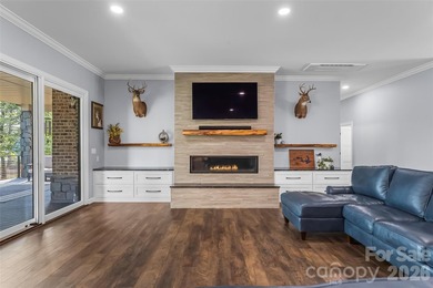 Experience ultimate luxury in this custom-built ranch home - photo 8