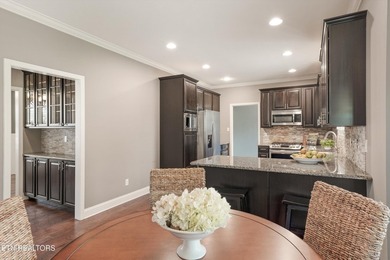 Come see this wonderful two-story home with 4 bedrooms and a - photo 15