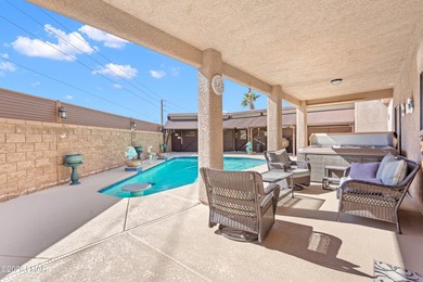 Beautiful desert lake home offering 3 bedrooms, 2 baths, and a - photo 33