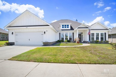 Impressive curb appeal with this spacious Craftsman design in - photo 1