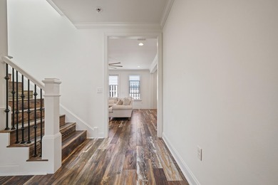 Best deal in Church Street Village! This 3 bedroom, 2.5 bath - photo 11