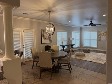 Enjoy easy, ground-level living in this beautifully maintained - photo 14
