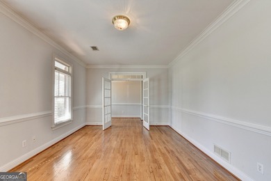 Bring the family & the animals to this small Gentleman's farm! A