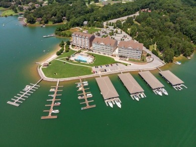 Gorgeous pent house in beautiful SML resort community  - Lake Condo For Sale in Huddleston, Virginia