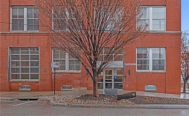 (private lake, pond, coastal) Condo Sale Pending in Kansas City Missouri