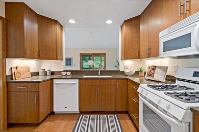 This sophisticated Glen Lake townhome is nestled in a quiet - photo 9