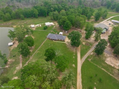 Toledo Bend Reservoir Home For Sale in Converse Louisiana