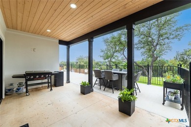 Featuring Provenza LTV flooring throughout and Pella windows and - photo 26