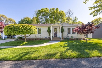 Welcome to easy, low-maintenance living in this well-maintained - photo 1